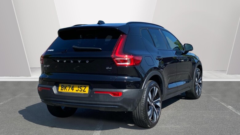 Volvo XC40 2.0 B4P Ultra Dark 5dr Auto Petrol Estate